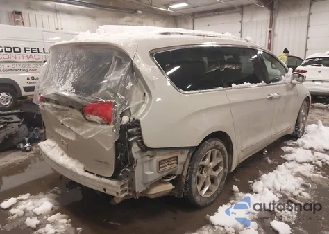 2020 Chrysler Pacifica Limited from USA, damaged, VIN 2C4RC1GG4LR258748